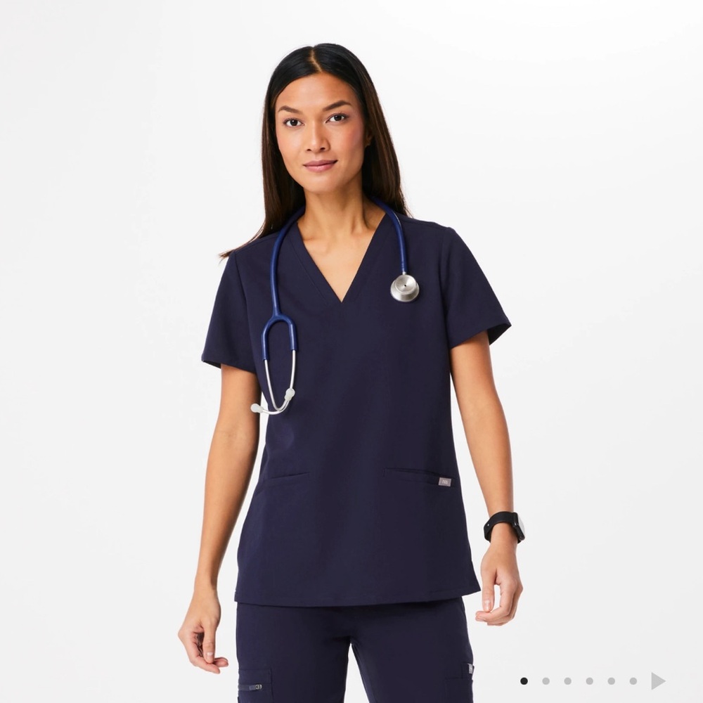 Figs Casma Three-Pocket Scrub Top XL